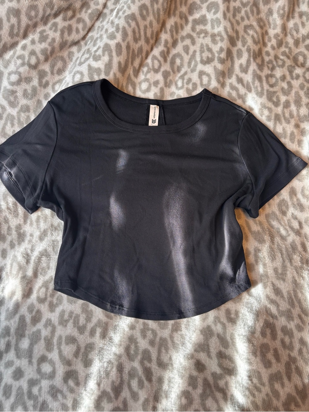 All in Motion Target basic black cropped tee size medium - like new!